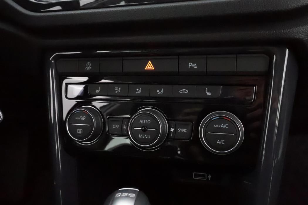 Volkswagen T-Roc 2019