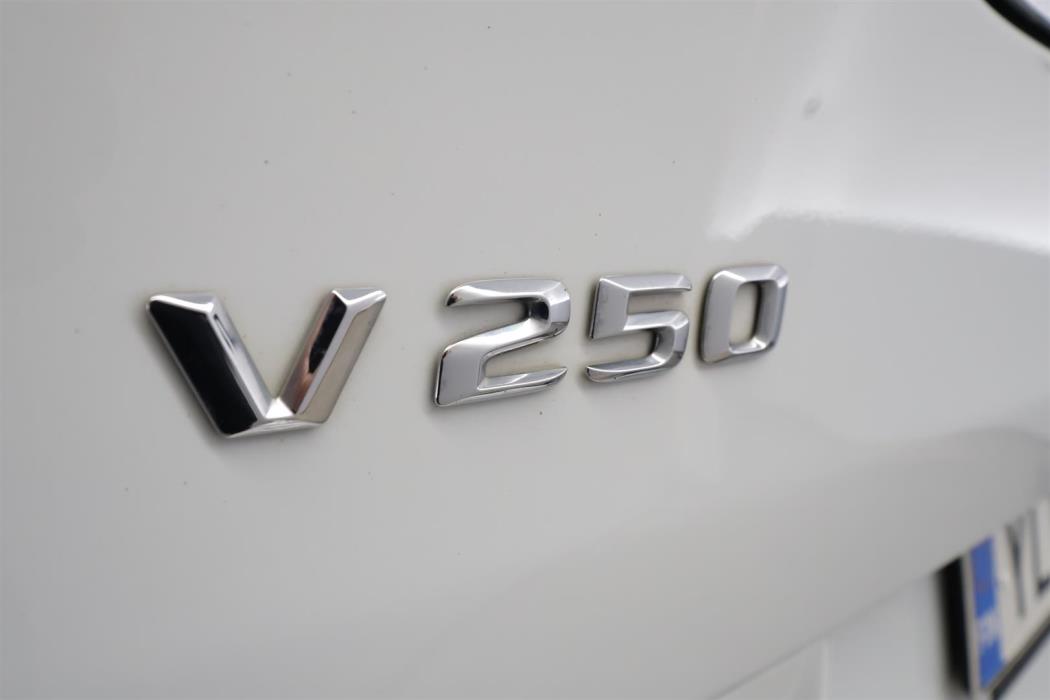 Mercedes-Benz V 2014