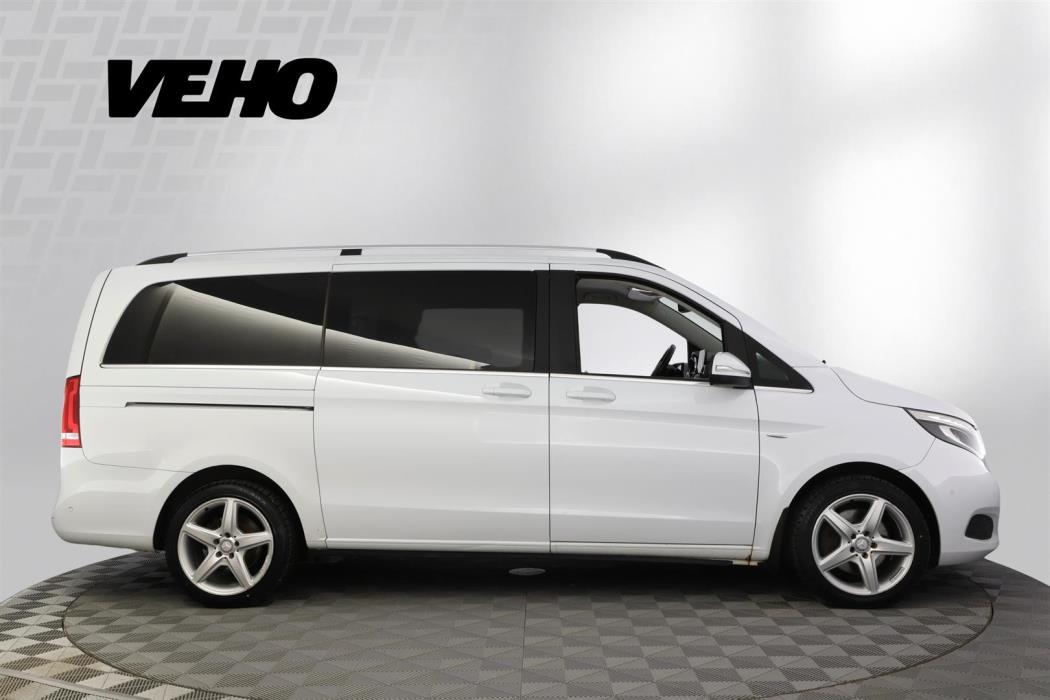 Mercedes-Benz V 2014