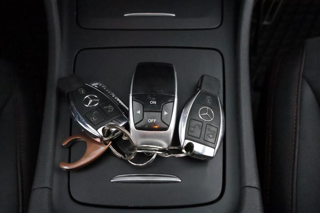 Mercedes-Benz CLA 2015