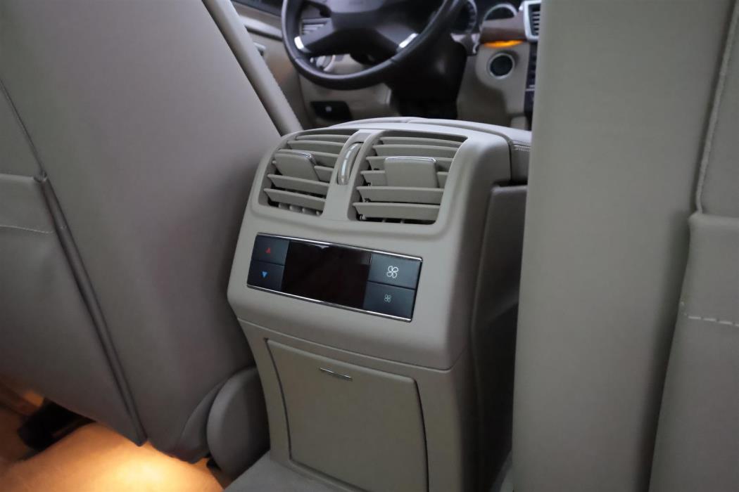 MERCEDES-BENZ E 2011