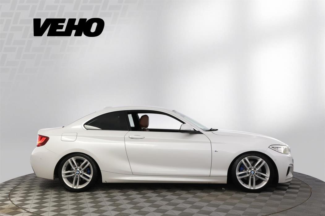 BMW 220 2015