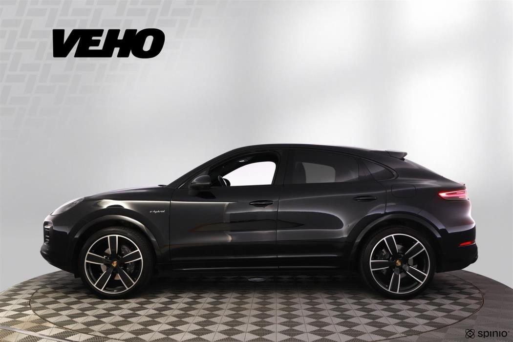 Porsche Cayenne 2022
