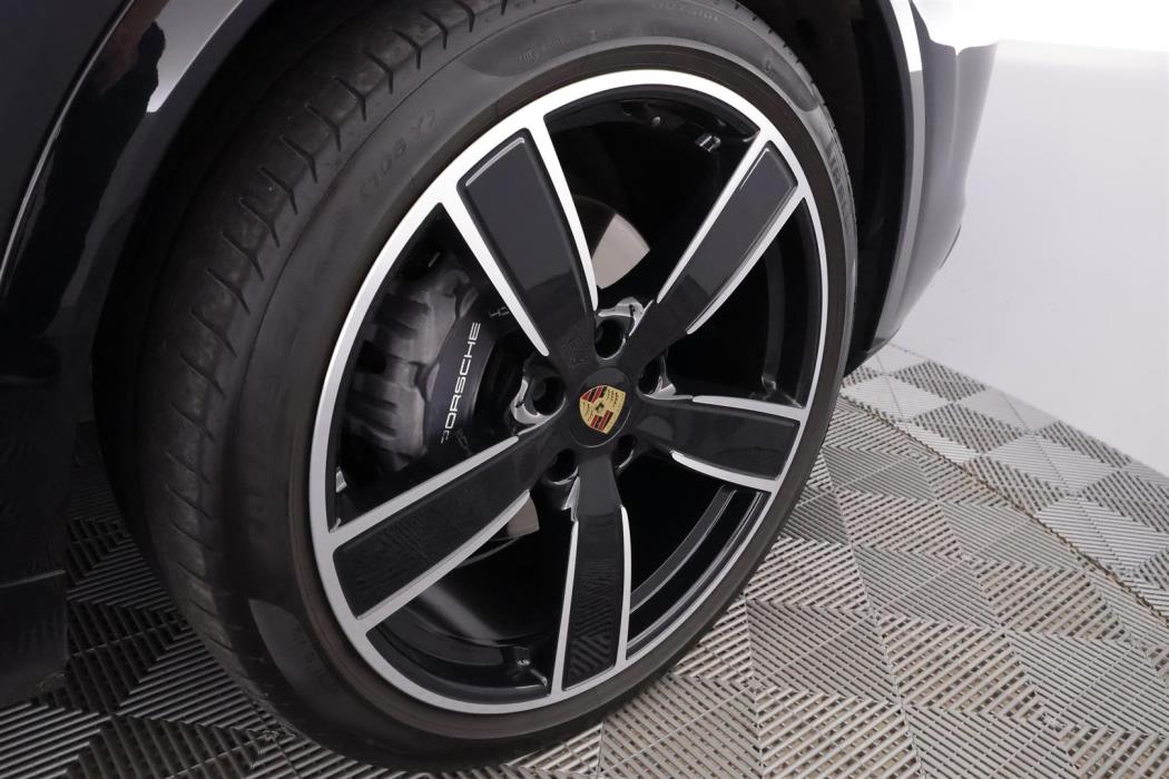 Porsche Cayenne 2022