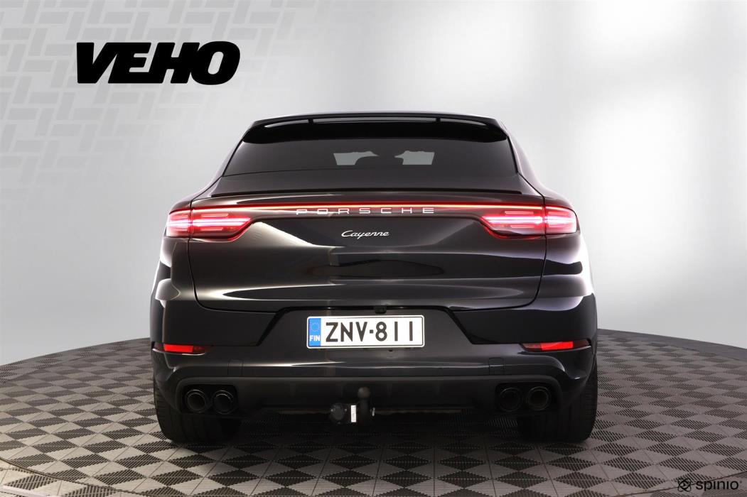 Porsche Cayenne 2022