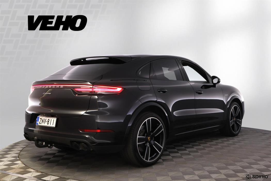 Porsche Cayenne 2022