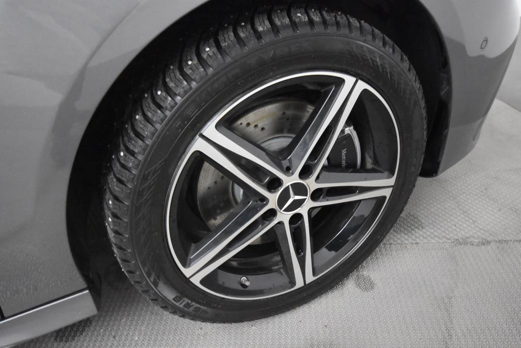 Mercedes-Benz CLA 2024