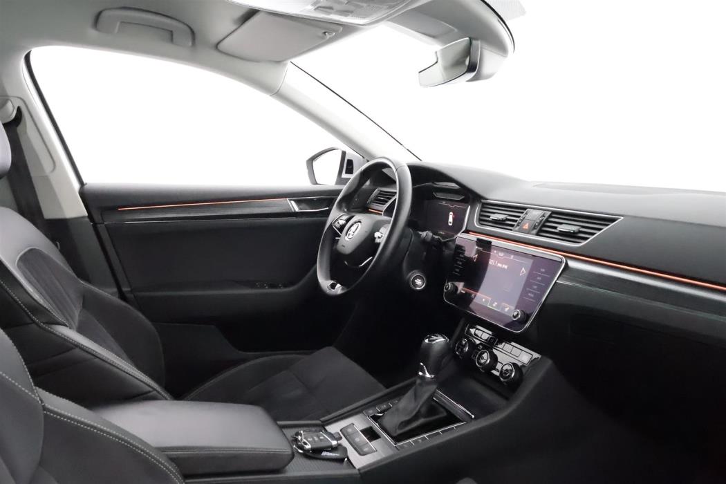 Skoda Superb 2021