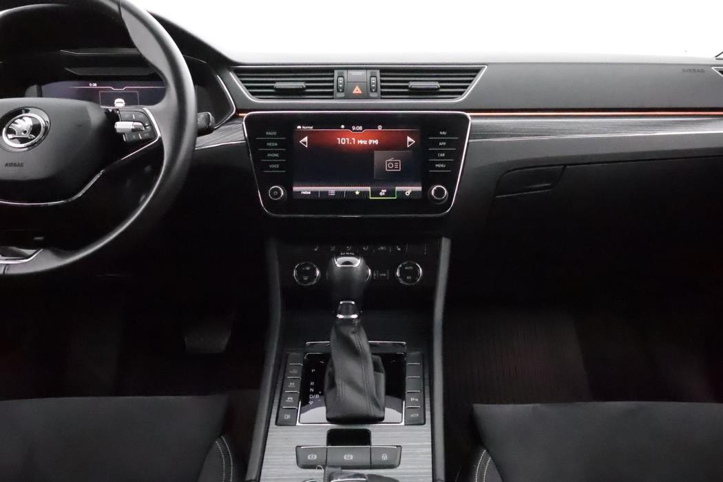 Skoda Superb 2021