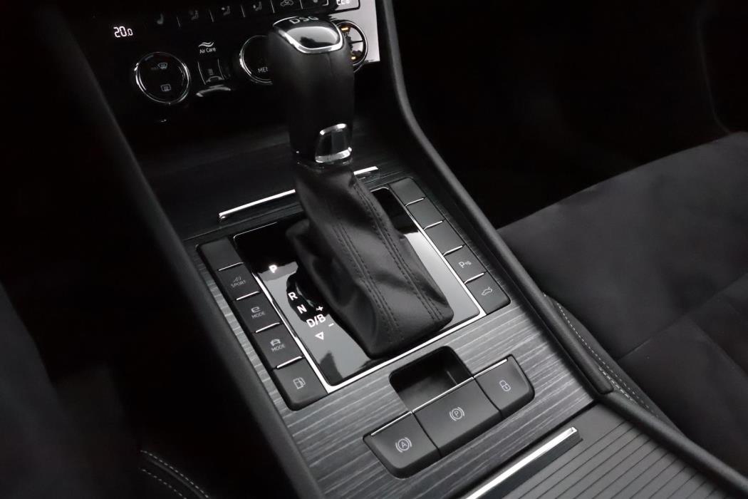 Skoda Superb 2021