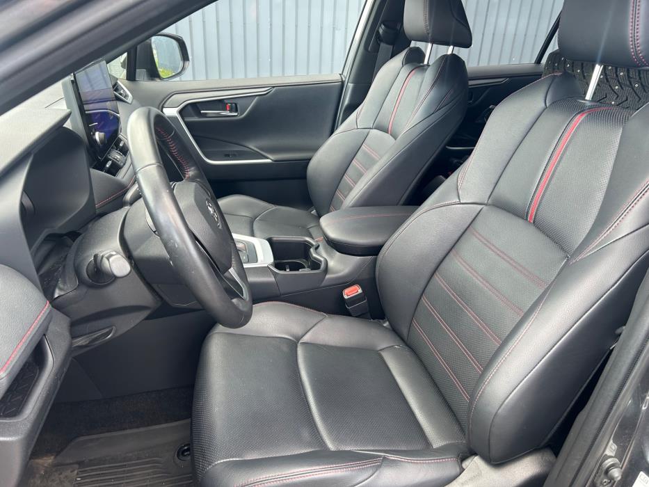 Toyota RAV4 Plug-in 2023