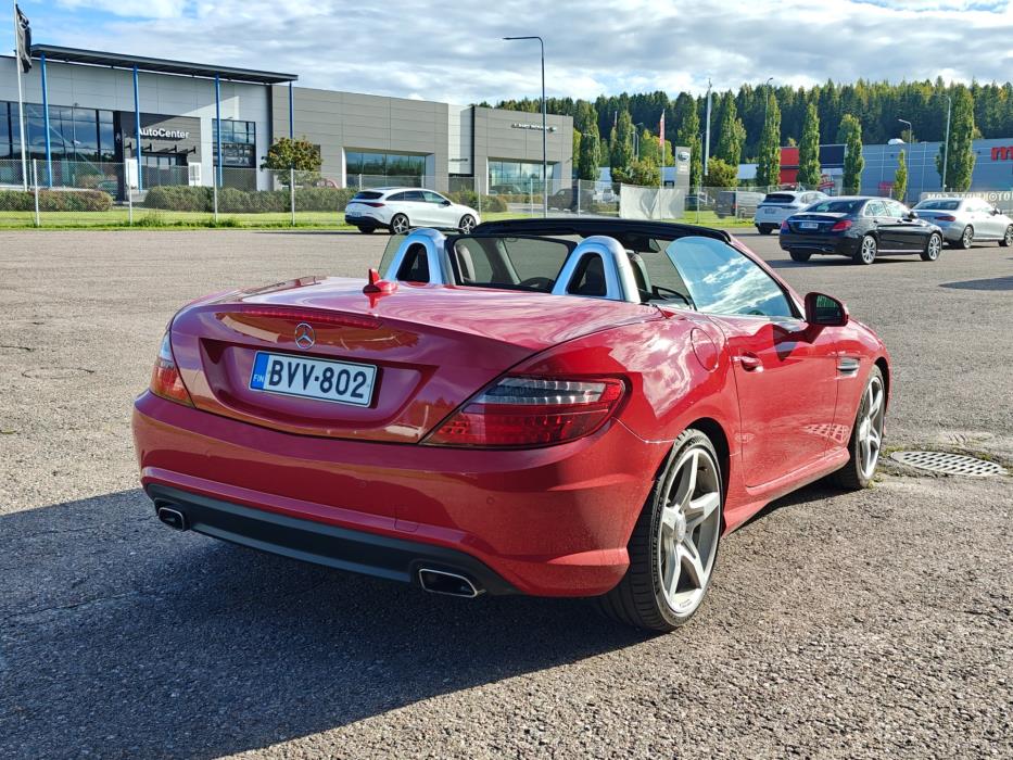 MERCEDES-BENZ SLK 2013