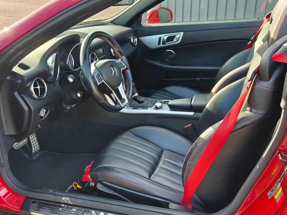 MERCEDES-BENZ SLK 2013