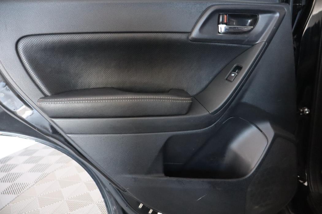 Subaru Forester 2016