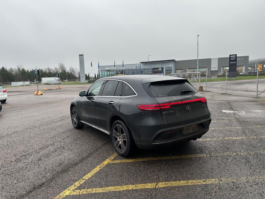 Mercedes-Benz EQC 2021