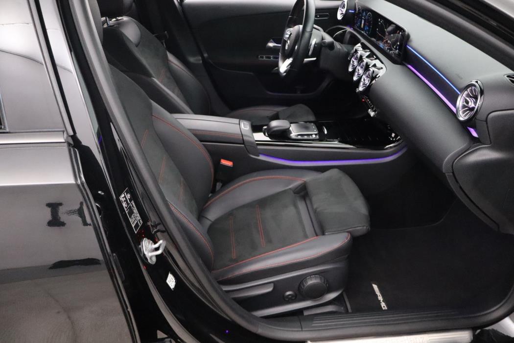 MERCEDES-BENZ A 2020