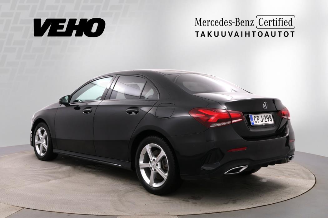 MERCEDES-BENZ A 2020