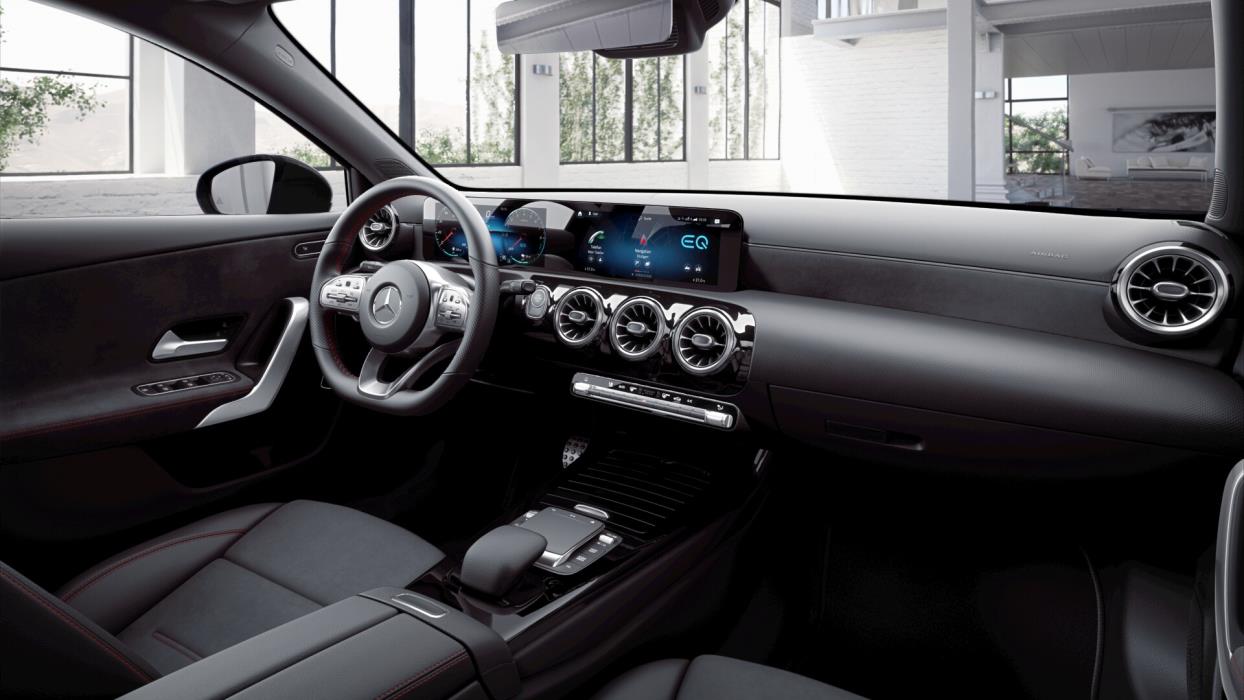 MERCEDES-BENZ A 2020