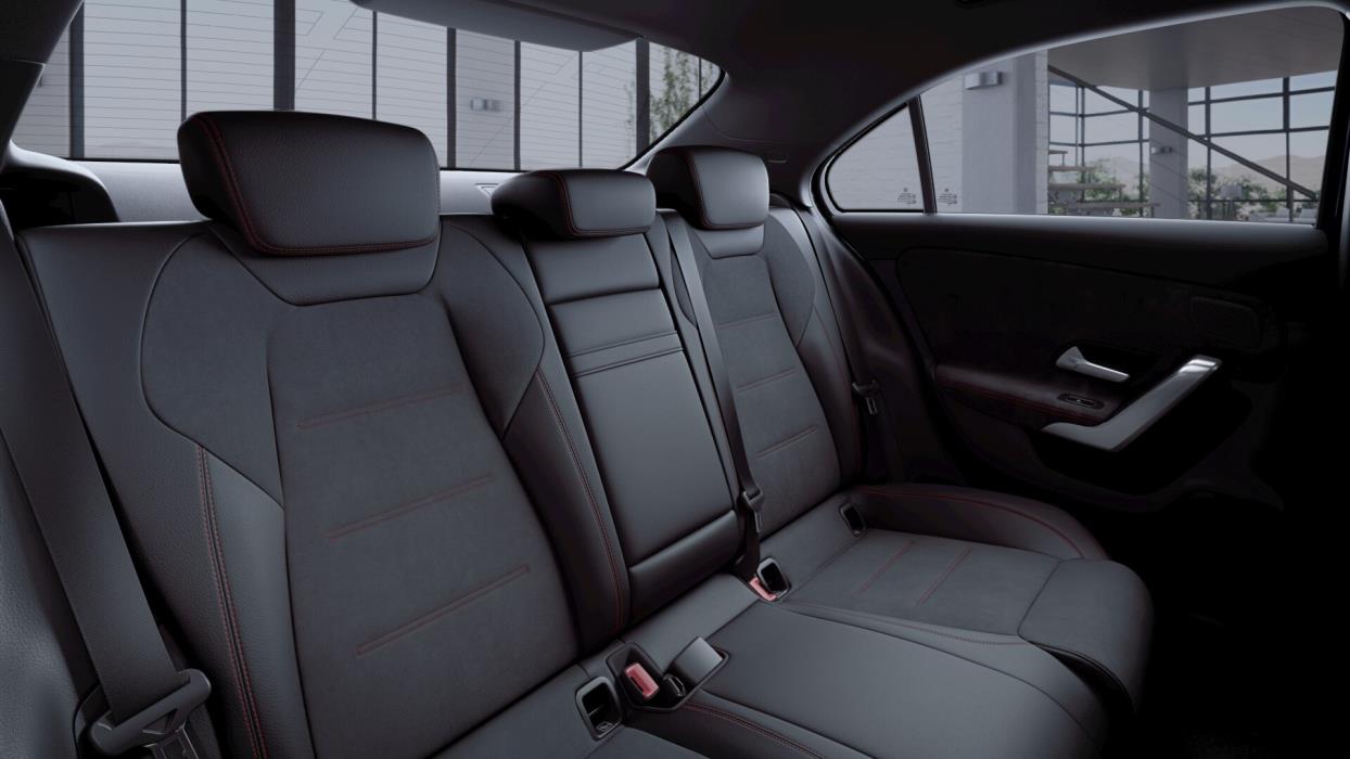 MERCEDES-BENZ A 2020