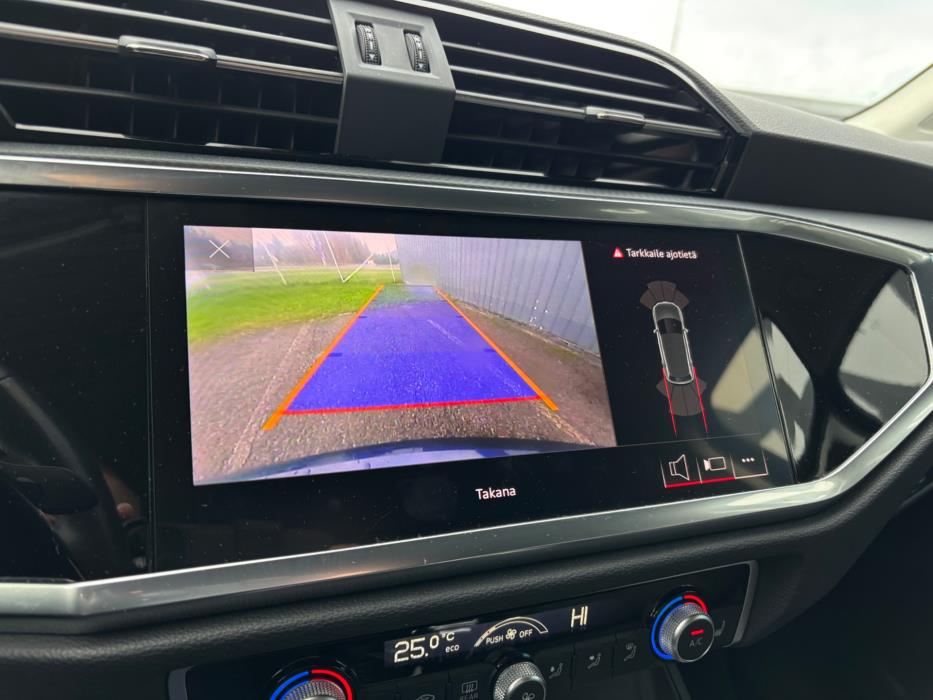 Audi Q3 2023