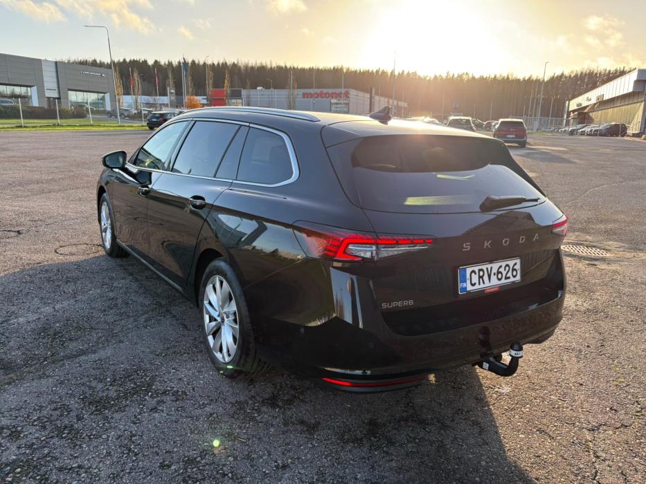 Skoda Superb 2025