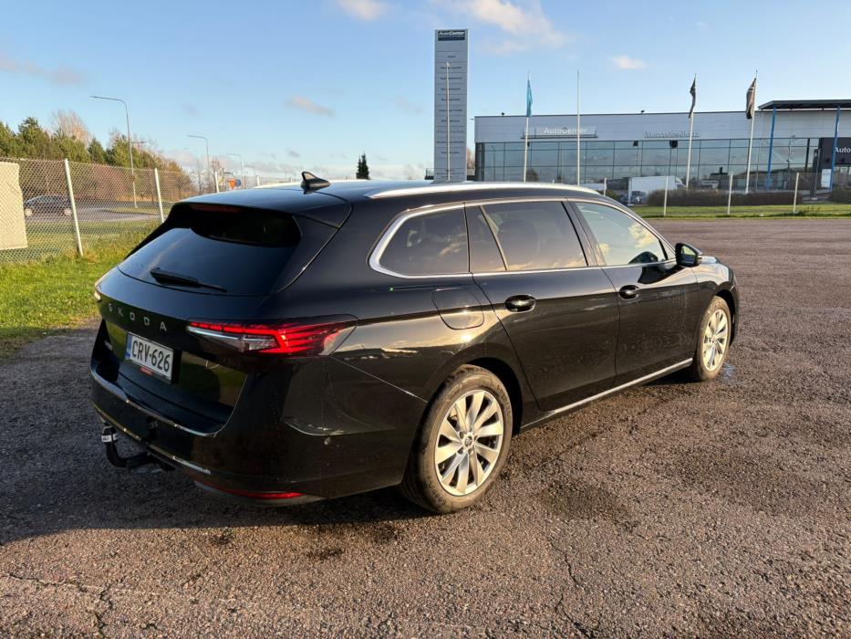Skoda Superb 2025