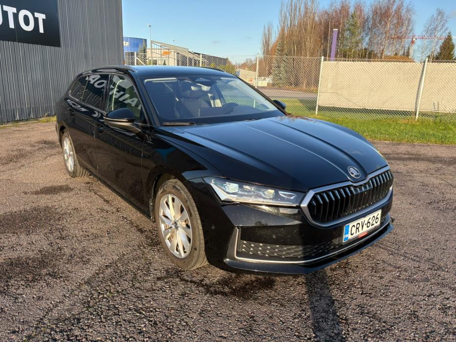 Skoda Superb 2025