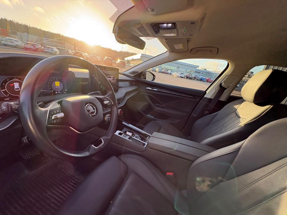 Skoda Superb 2025