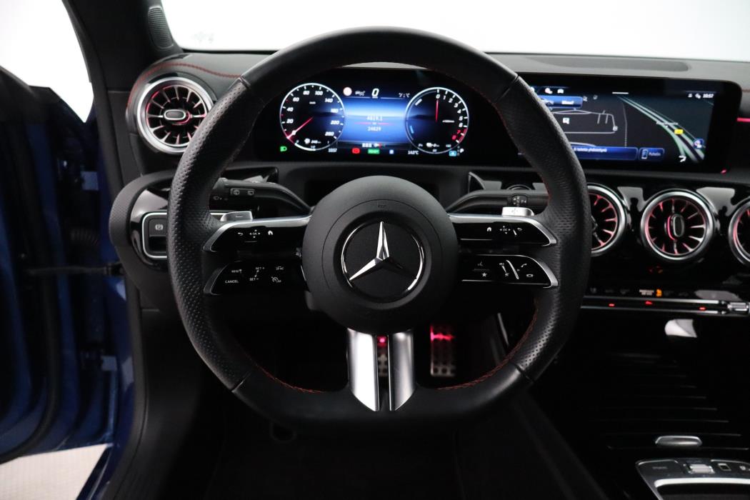 Mercedes-Benz CLA 2024