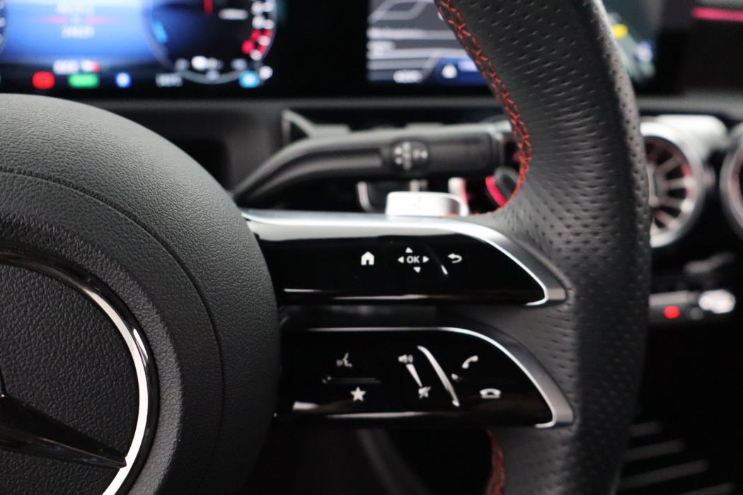 Mercedes-Benz CLA 2024