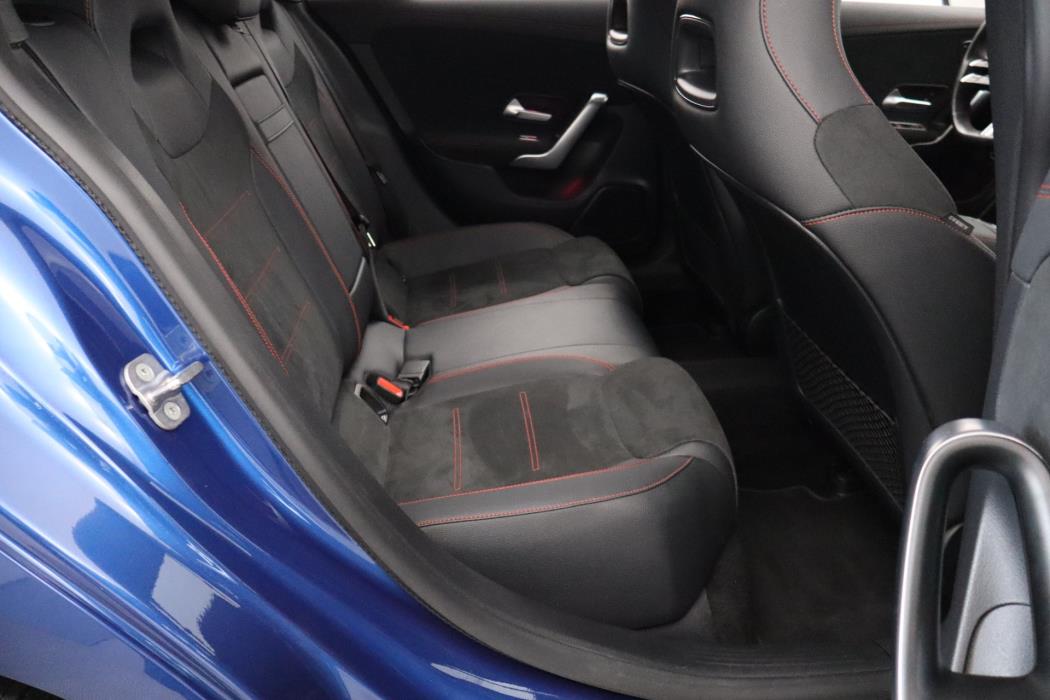 Mercedes-Benz CLA 2024