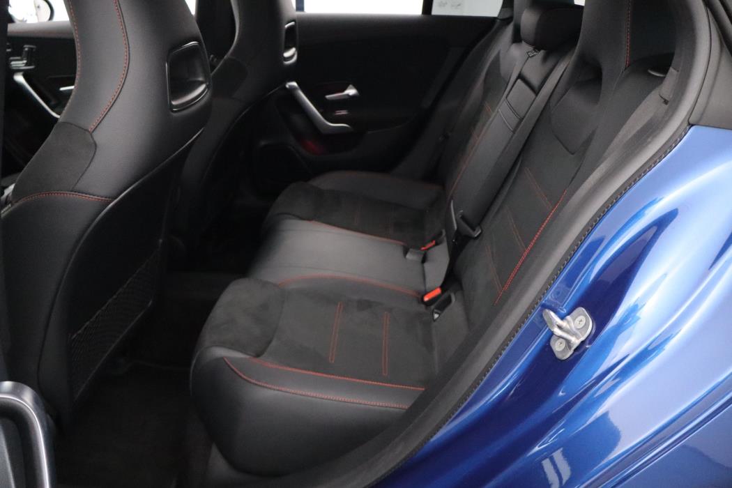 Mercedes-Benz CLA 2024