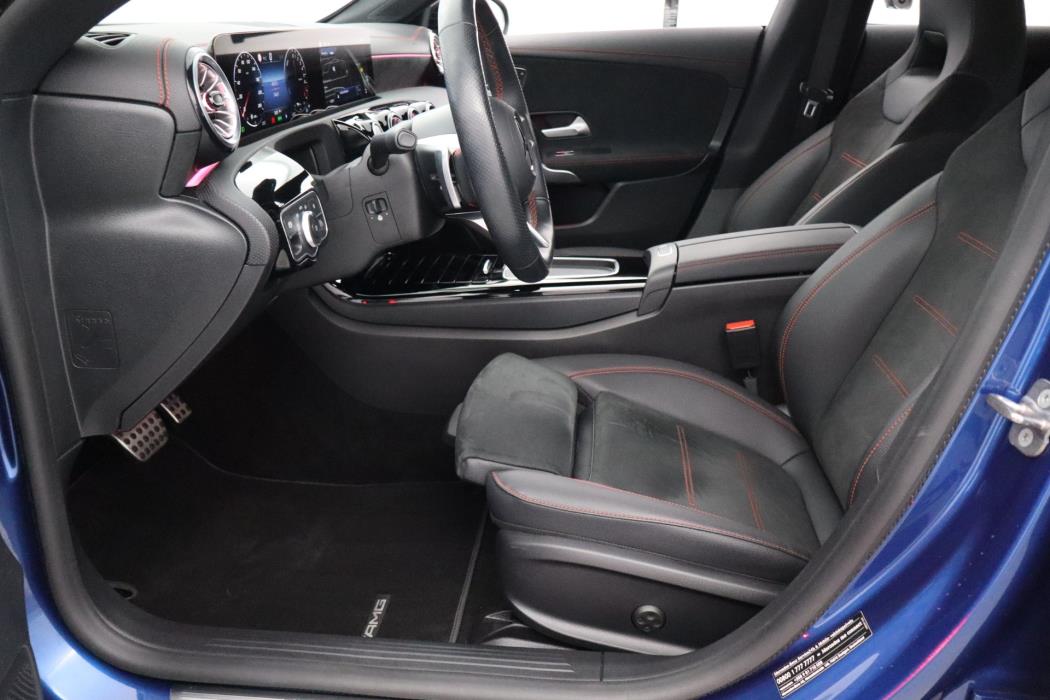 Mercedes-Benz CLA 2024