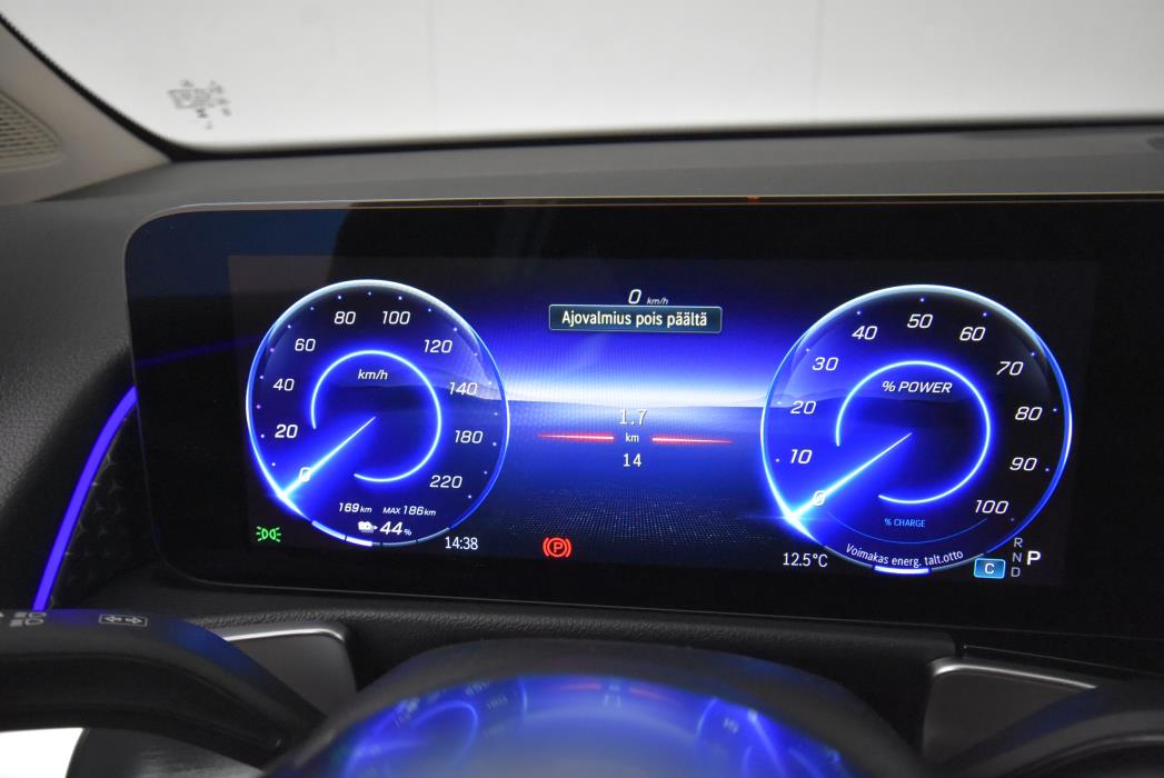 Mercedes-Benz EQB 2024