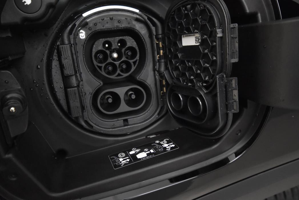 Mercedes-Benz EQB 2024