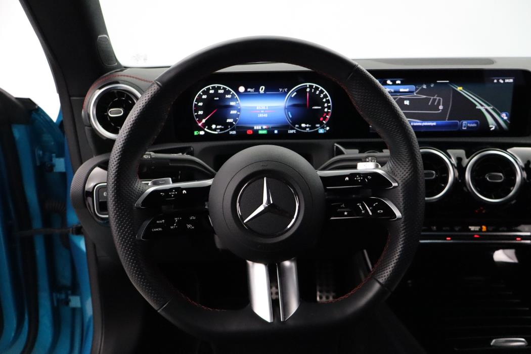 Mercedes-Benz CLA 2025