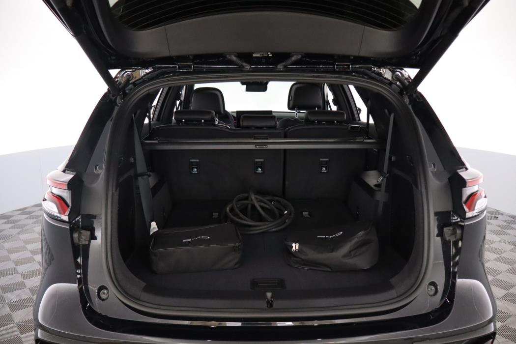 BYD Tang 2025