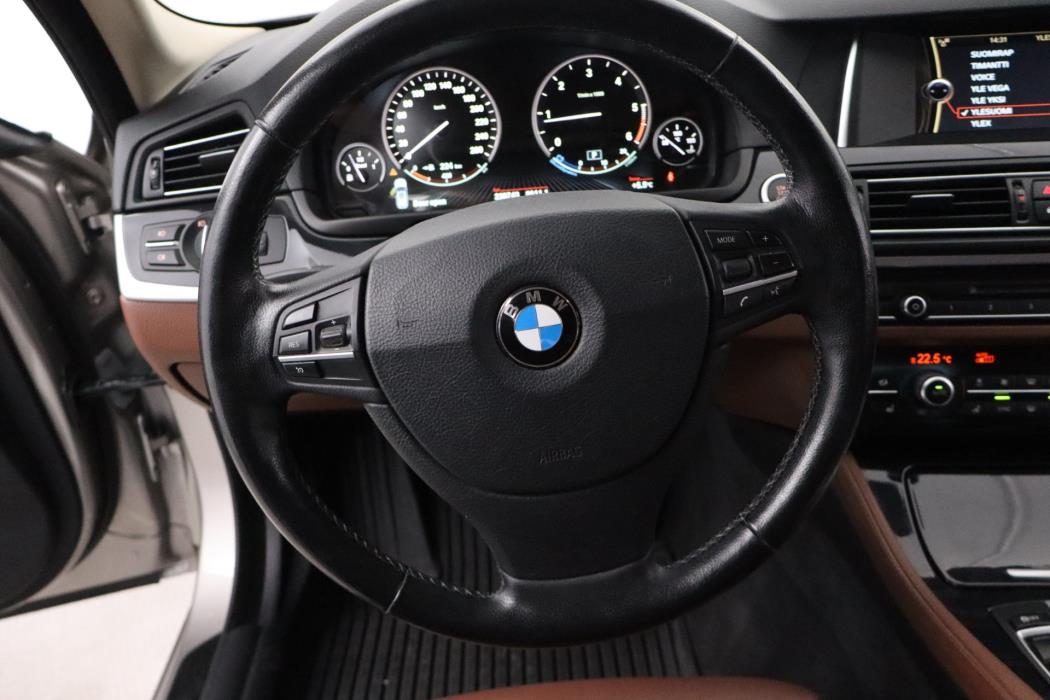 BMW 520 2014