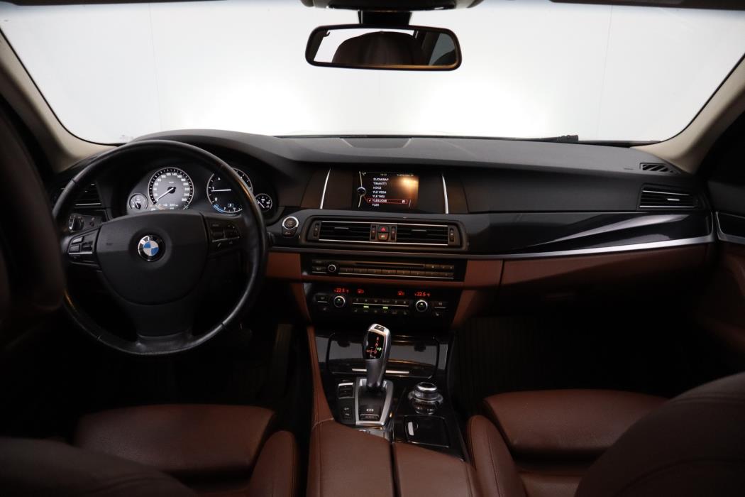 BMW 520 2014