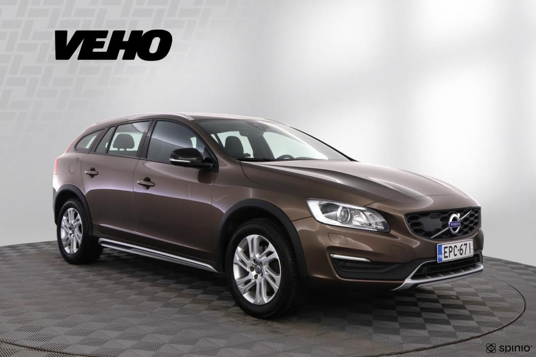 VOLVO V60 Cross Country 2018