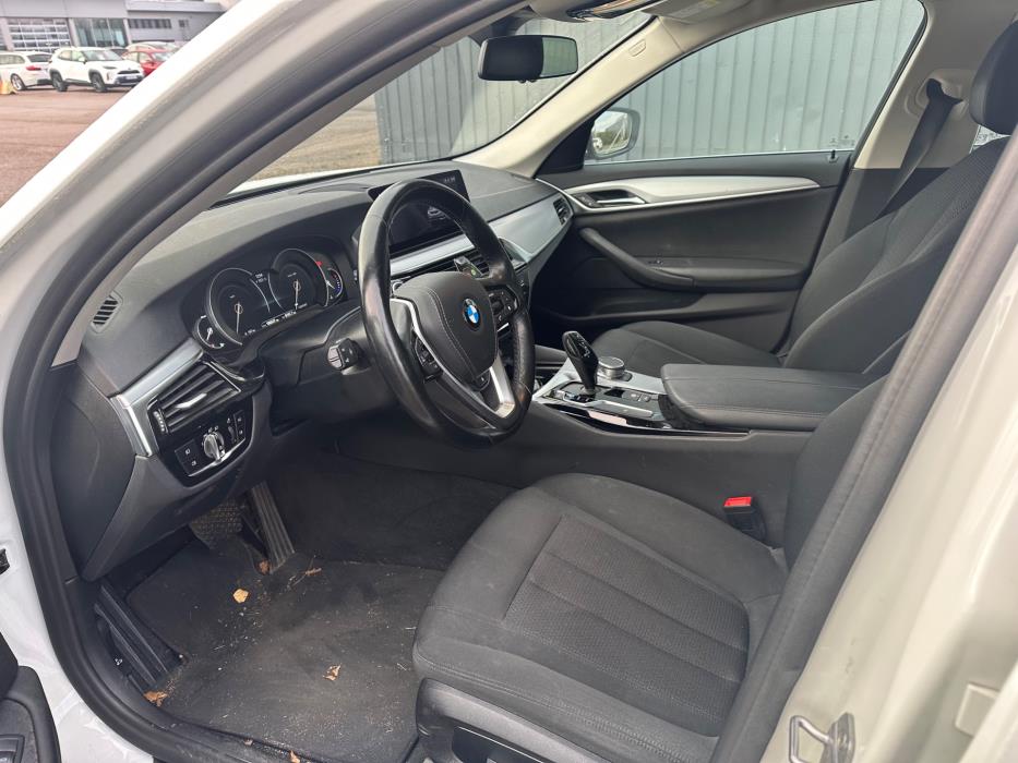 BMW 518 2020