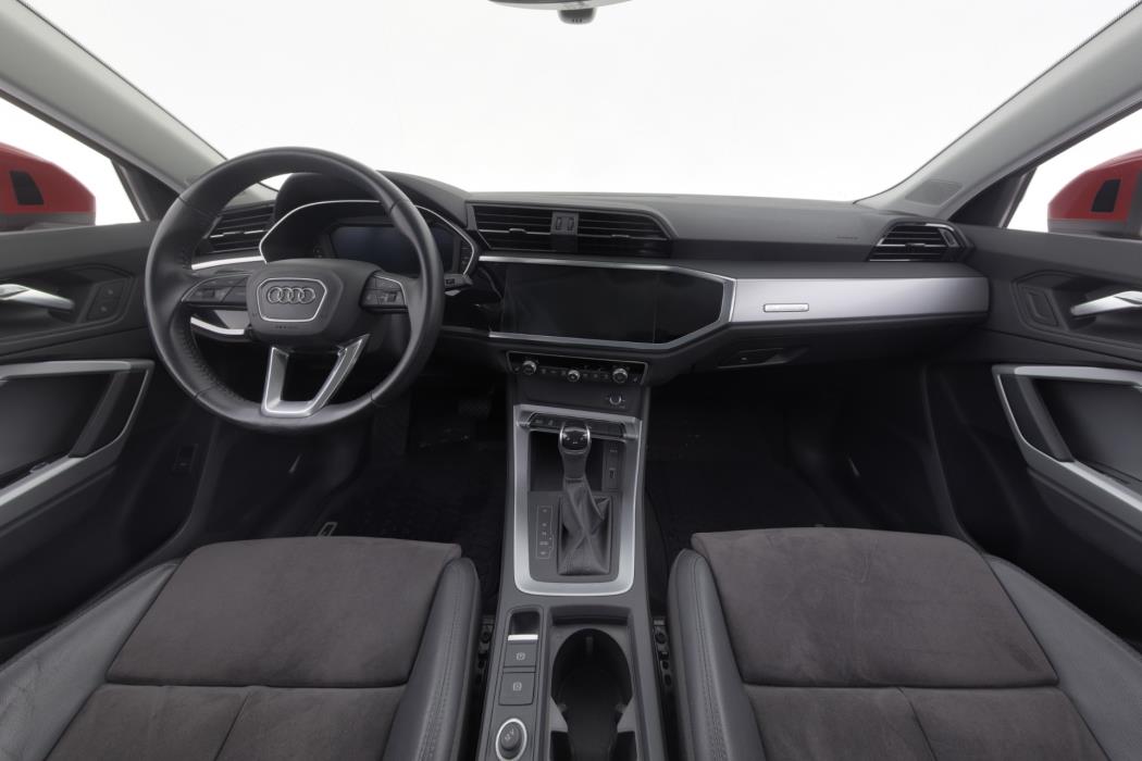 AUDI Q3 2019