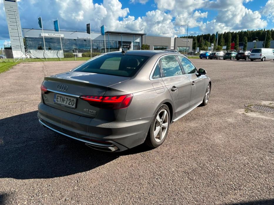 Audi A4 2021