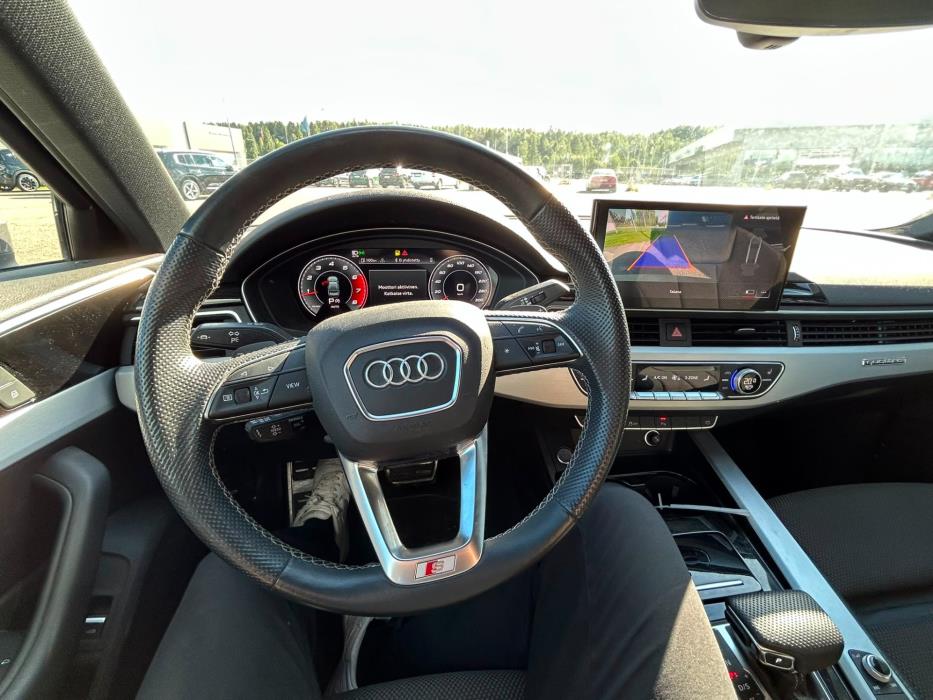 Audi A4 2021