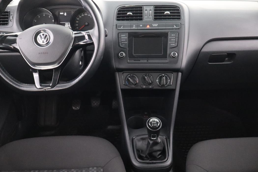 Volkswagen Polo 2015