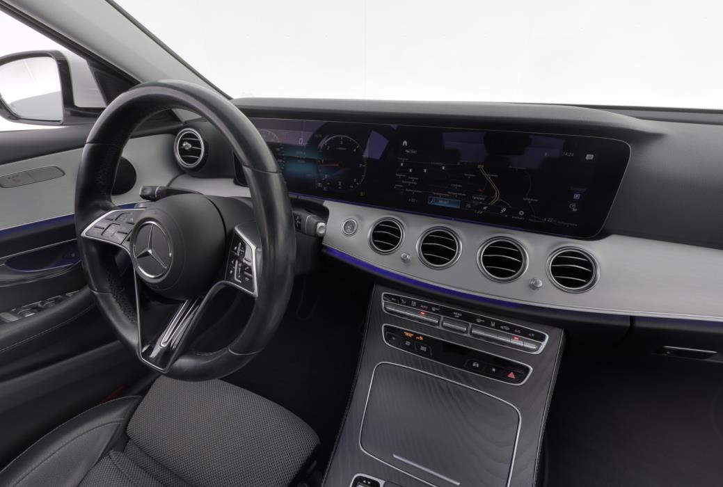 MERCEDES-BENZ E 2021