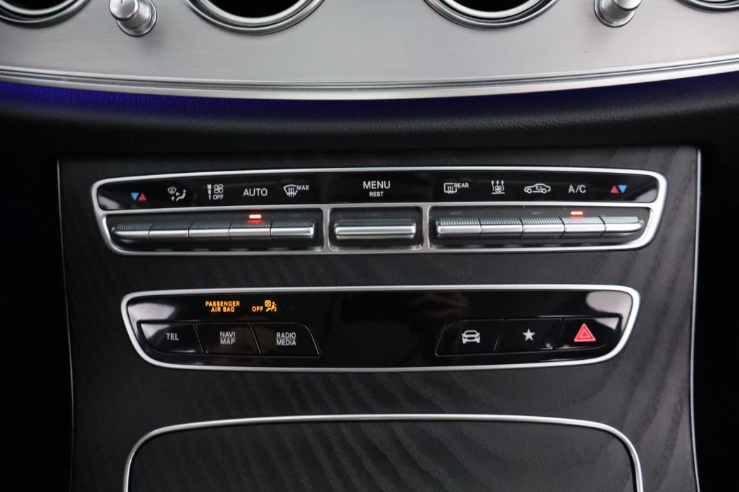 MERCEDES-BENZ E 2021