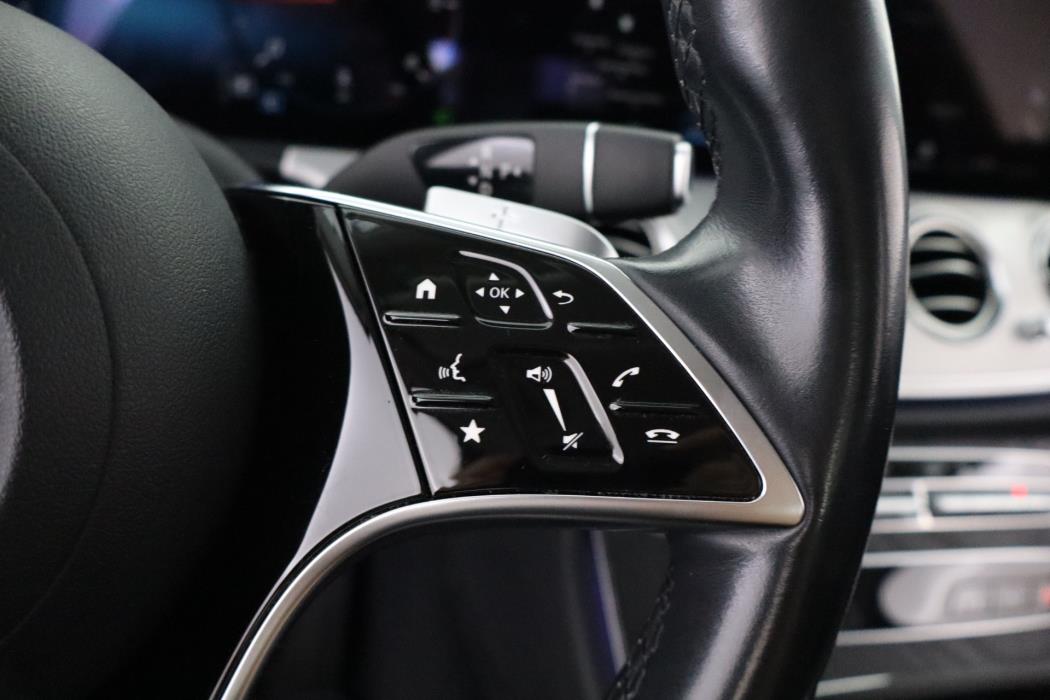 MERCEDES-BENZ E 2021