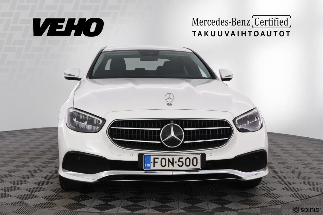 MERCEDES-BENZ E 2021