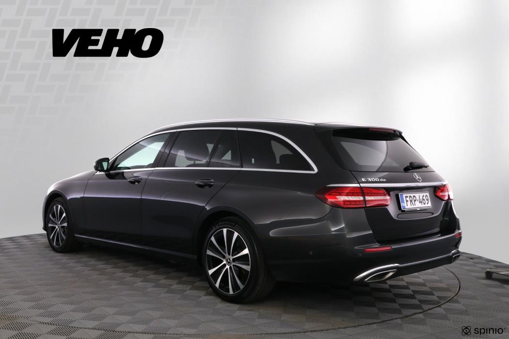 MERCEDES-BENZ E 2020